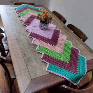caminho de mesa / trilho de crochê 175×49